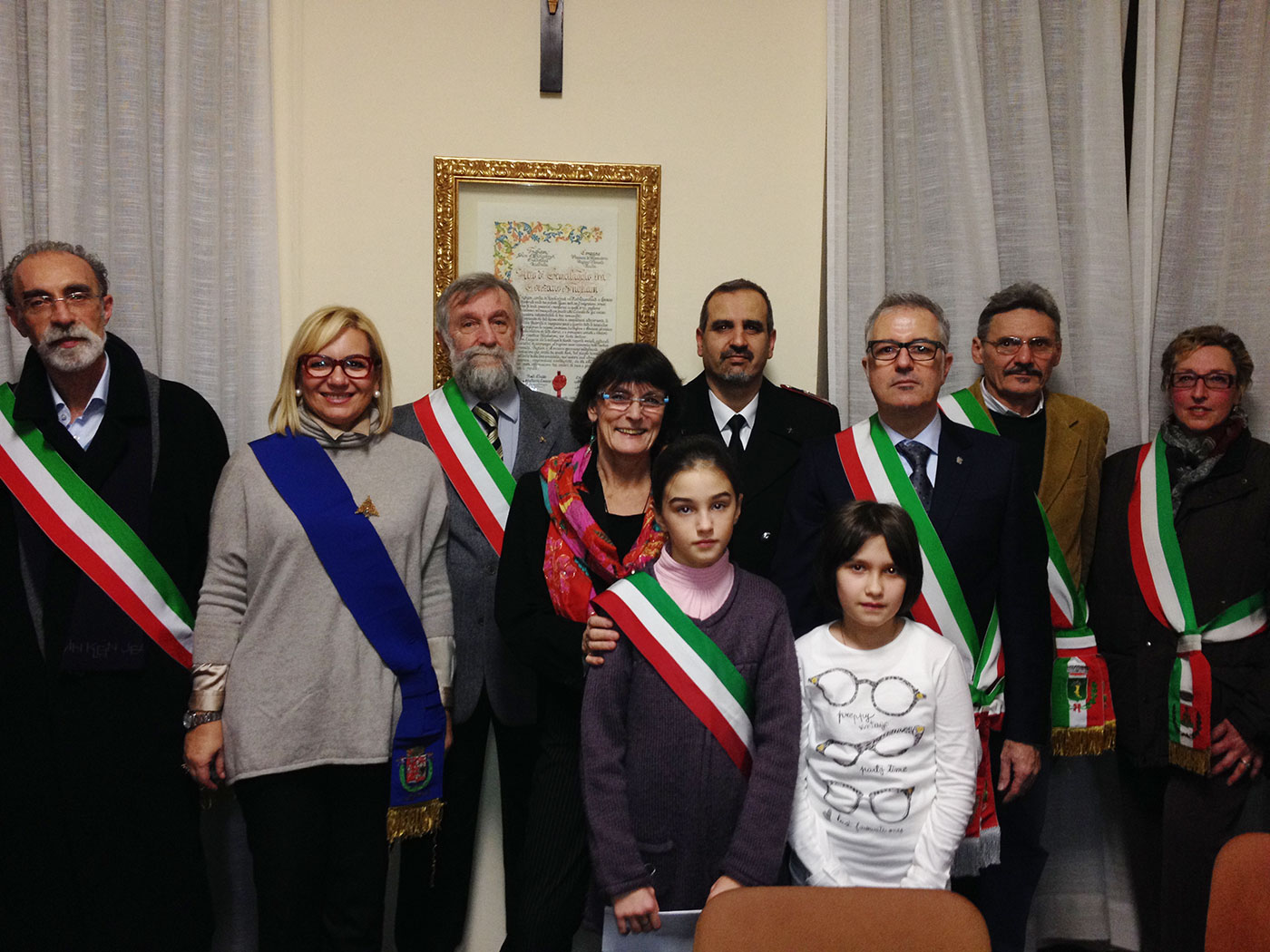 Honorary Citizenship for Schmimo